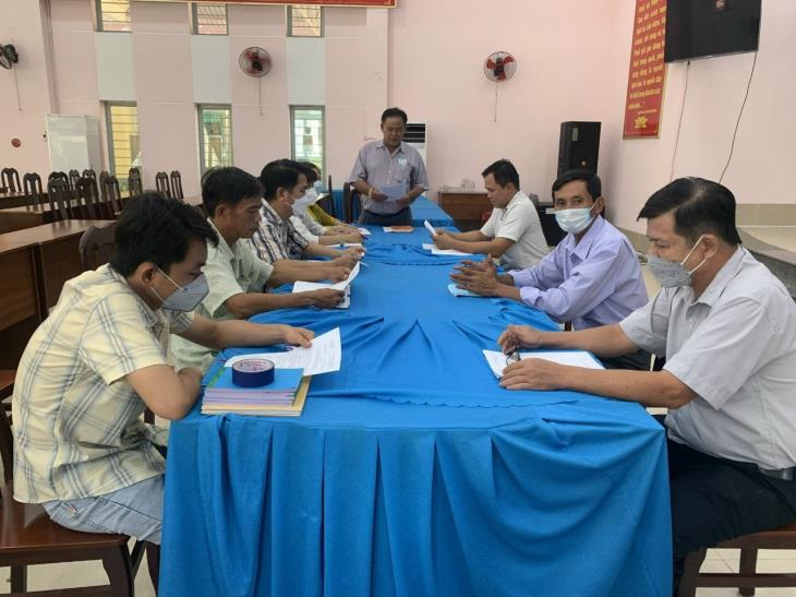 Ban Kinh tế - Xã hội HĐND xã Đôn Thuận, thị xã Trảng Bàng: Giám sát về việc hỗ trợ tiền cho người dân bị ảnh hưởng do bệnh viêm da nổi cục trên bò, trâu